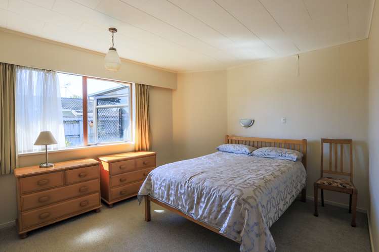 23 Avondale Road Taradale_12