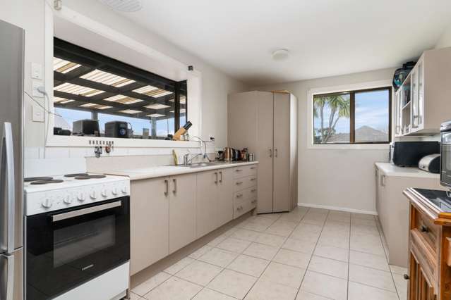 73 Tauiwi Crescent Hei Hei_1