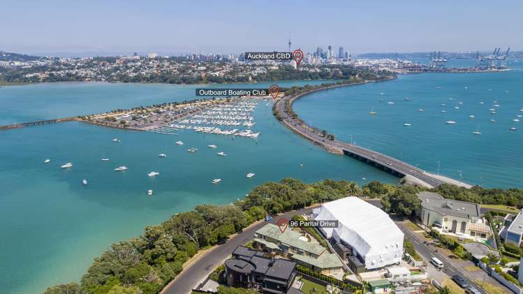 96 Paritai Drive Orakei_1