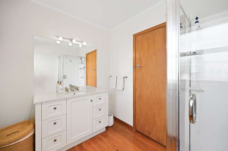 6 Eton Drive Hillcrest_11