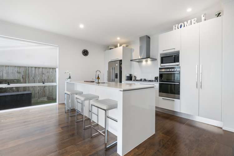 22 Couldrey Crescent Red Beach_5