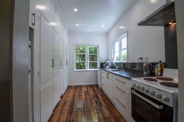 5BR Hataitai Haven w/ Courtyard