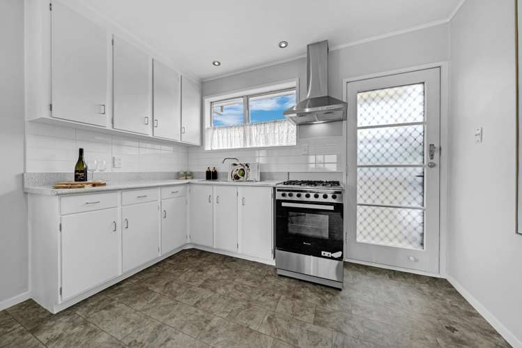 1/1 Griffen Park Road Mount Roskill_8