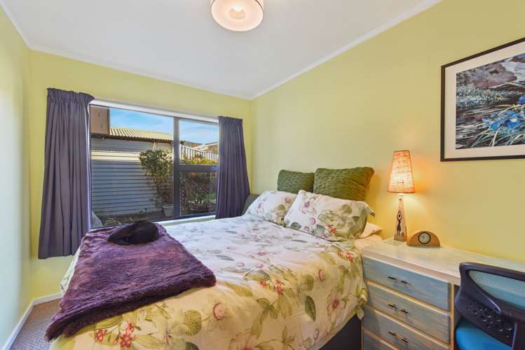 3/48 Tennyson Crescent Stoke_10