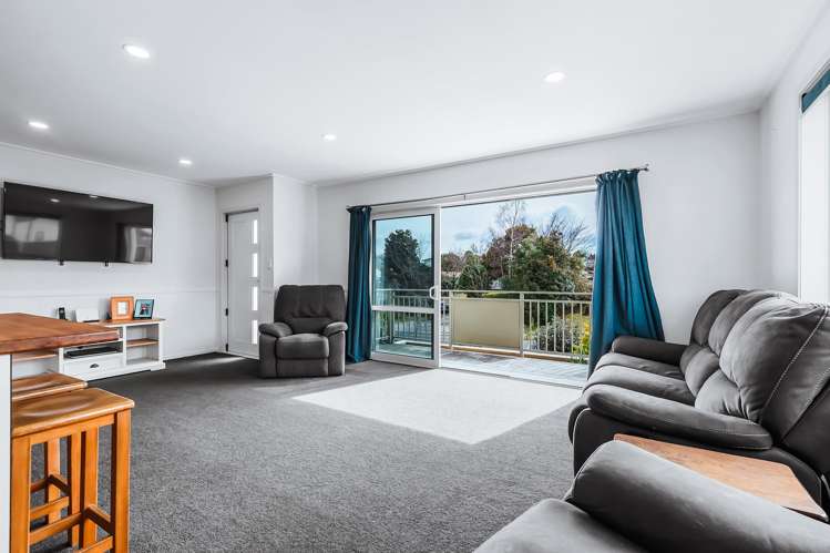 87 Taharepa Road Hilltop_5