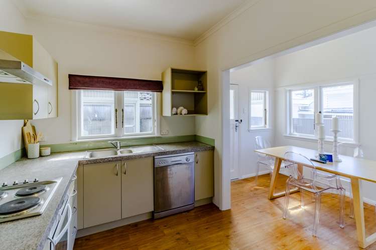 19 Flanders Avenue Onekawa_5