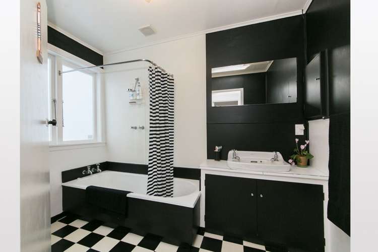 30 Minnehaha Avenue Titirangi_13