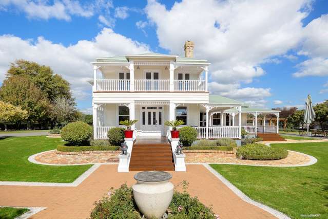 Must Sell - Luxury in Prestigious Whitford