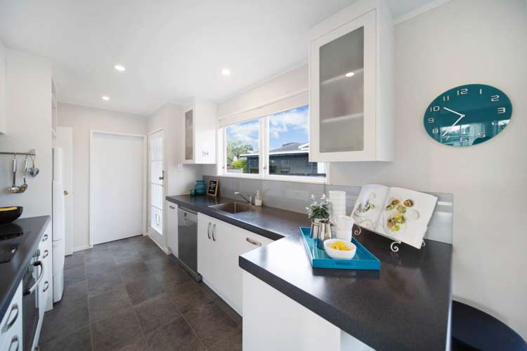 71 Walworth Avenue Pakuranga Heights_10