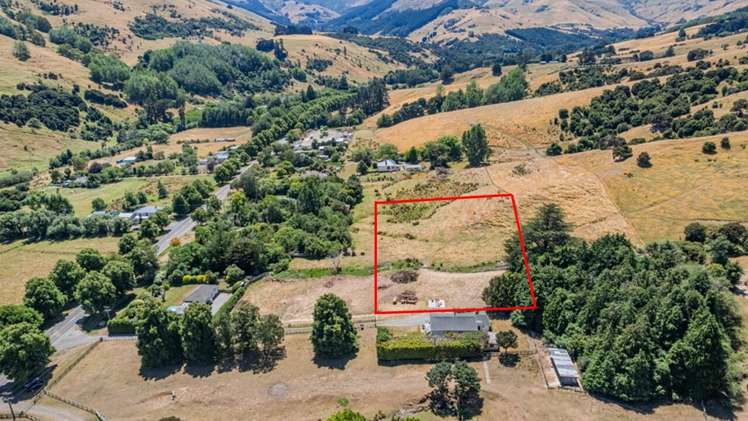 4476 Christchurch Akaroa Road_0