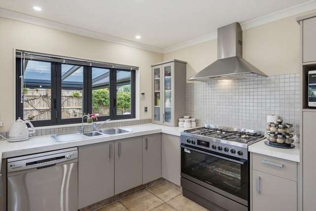 143 Milne Drive Paraparaumu_4