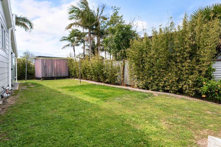 105 McKellar Place Whangamata_24
