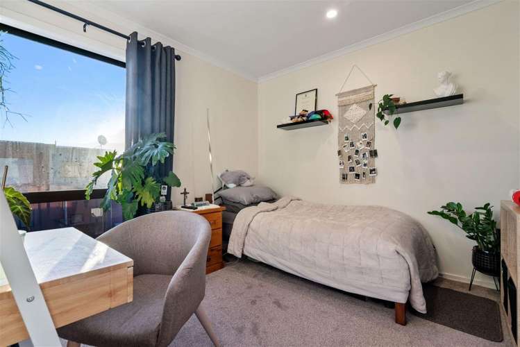 7 Fermi Lane Papakura_5