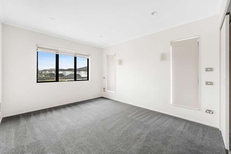 6 Springside Drive Flat Bush_8