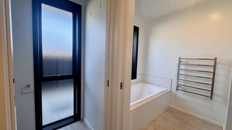 6 Westmorland Avenue Darfield_5