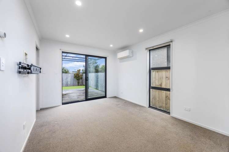 27 Houhora Street Westgate_16