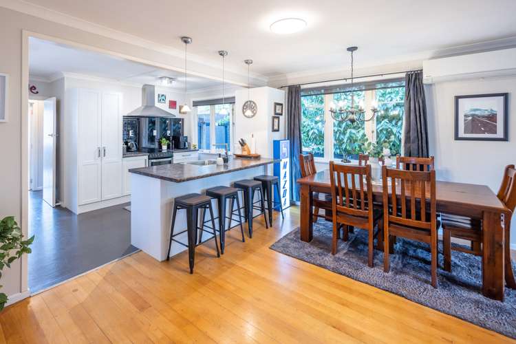 21 Greta Street Glenview_5