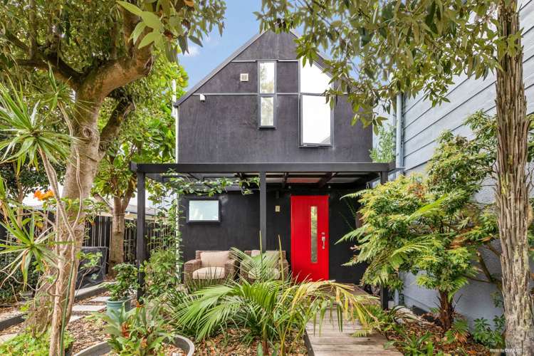 1/37 Alverston Street Waterview_0