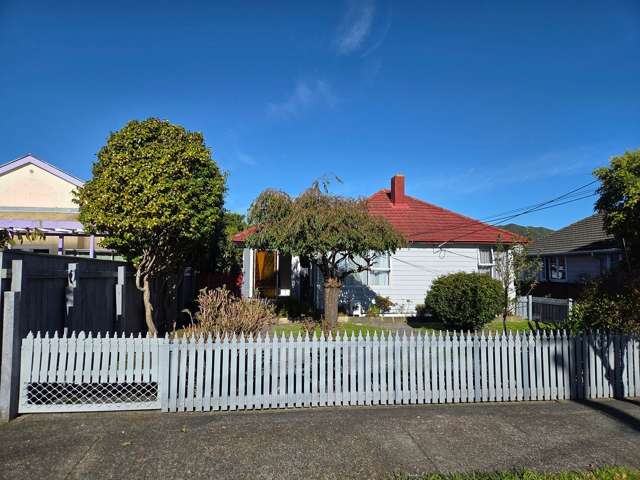 Healthy house in Avalon