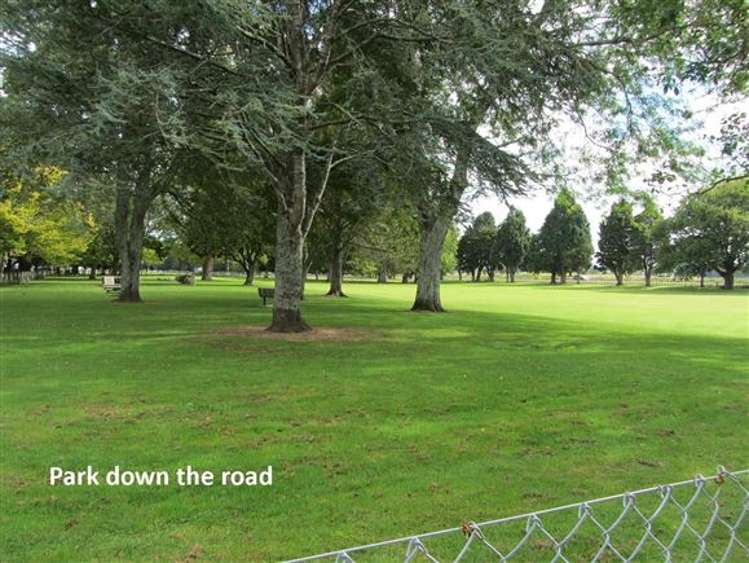 8 Law Crescent Horotiu_8