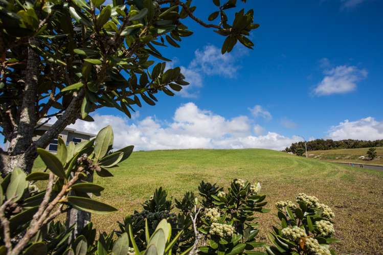 42 Dudley Crescent Cable Bay_9