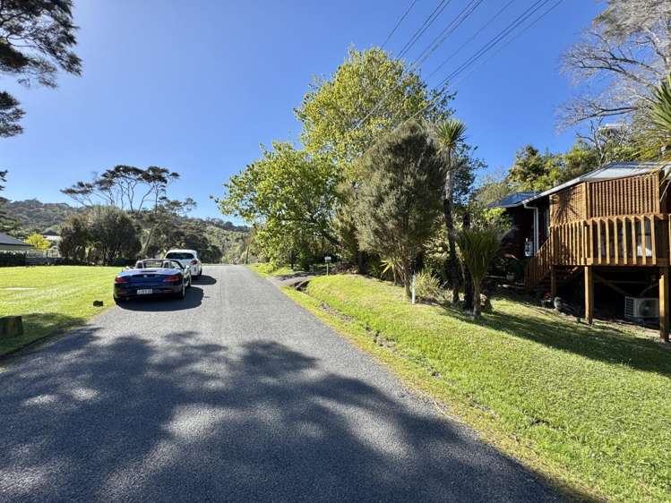 7a Landing Road Titirangi_25
