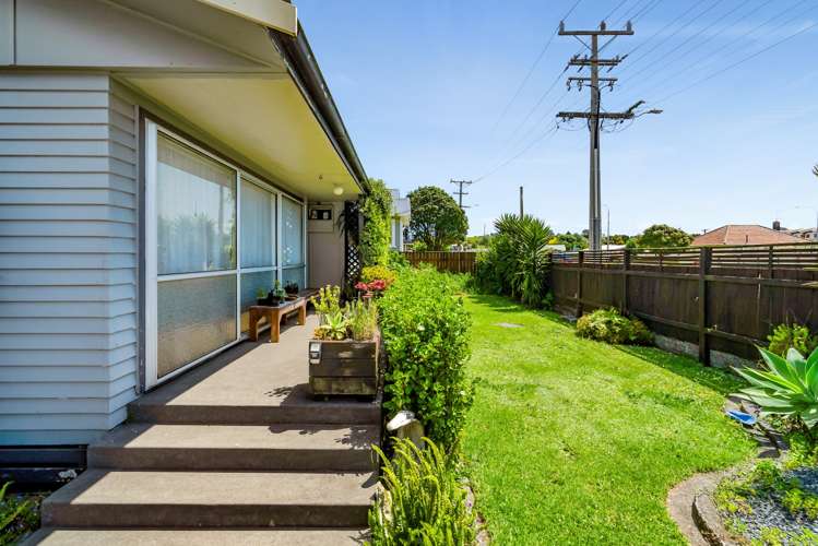 53 Parris Street Waitara_17