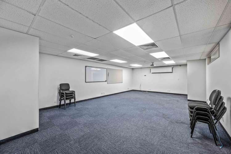 12-16 Gordon Road Otahuhu_6