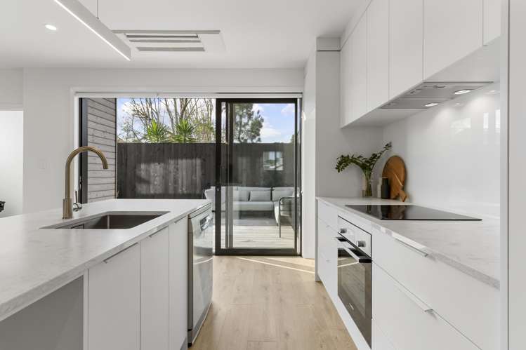 16 Hamurana Place Te Atatu Peninsula_4