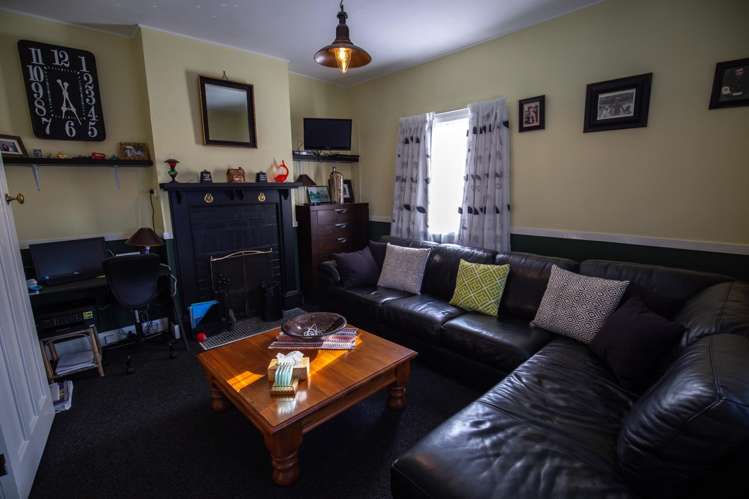 7 Semple Street Huntly_4