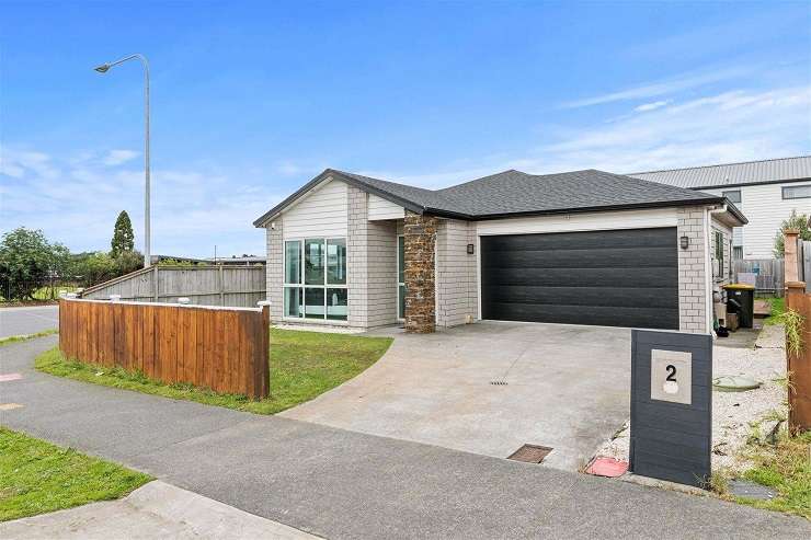 A renovated three-bedroom, one-bathroom home on O'Connell Street, in Manurewa, sold to first home buyers for $890,000. Photo / Supplied