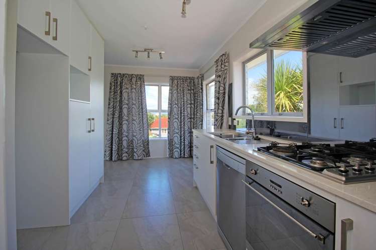 1/3 Fifeshire Street Belmont_5