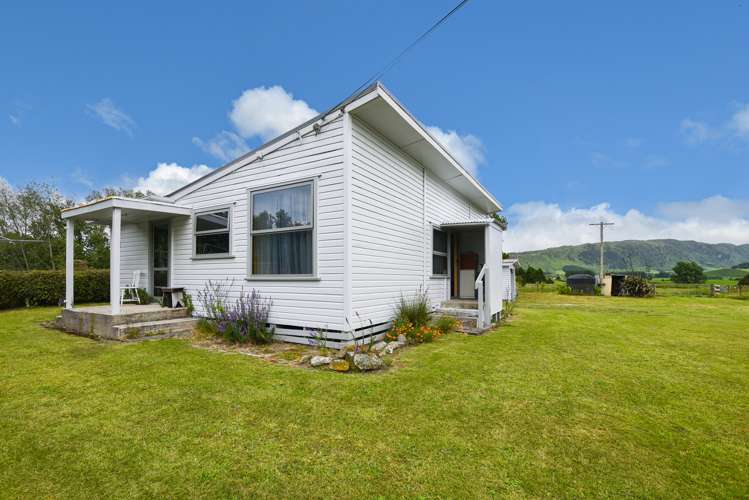 698 Corbett Road_0