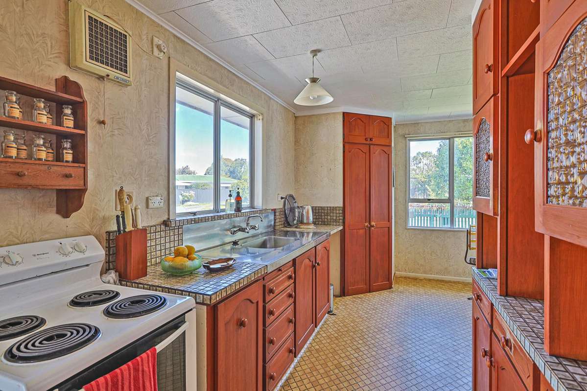 118 Harlech Street_4