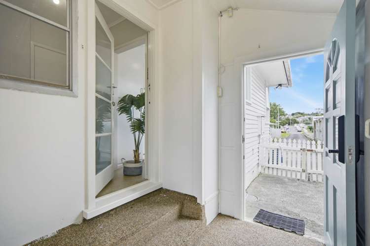 28 Gossamer Drive Pakuranga Heights_5