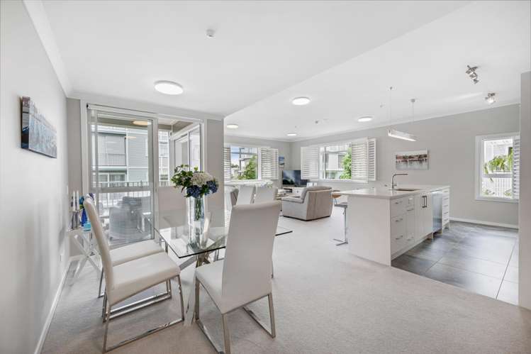 96 Eaves Bush Parade Orewa_11