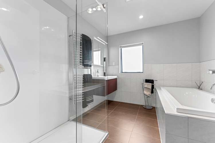 37 Waltham Street Henderson_15