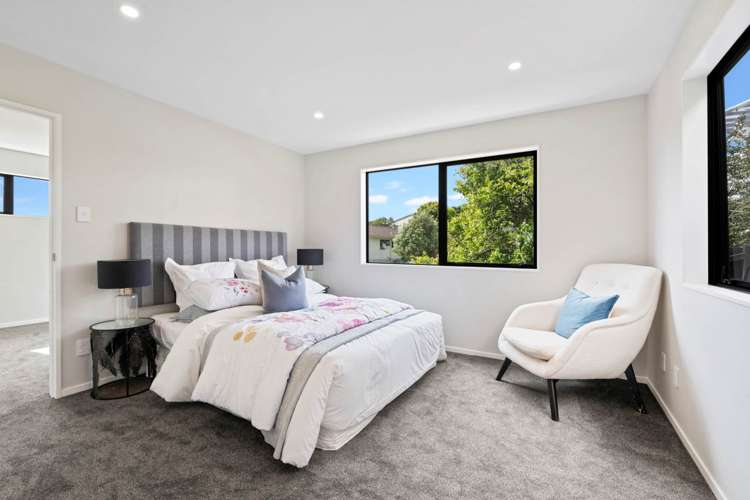 94C Bond Crescent Forrest Hill_8