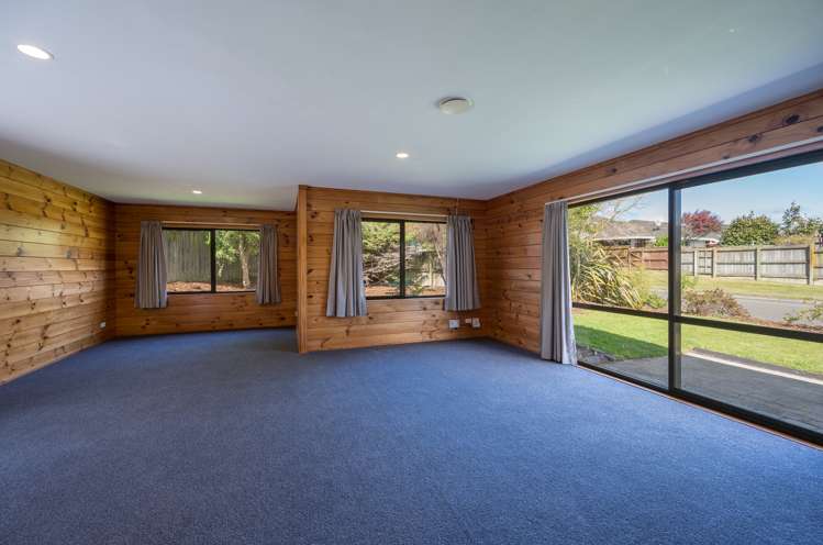 2 Lingfield Place Richmond_3