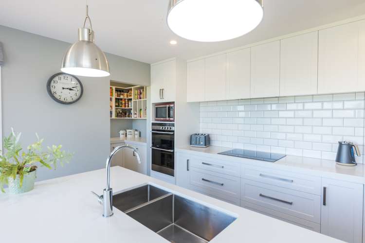 467 Lees Road Feilding_9