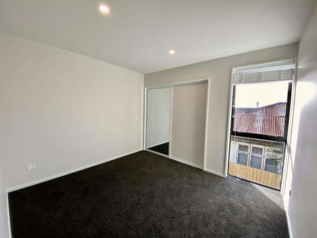 2/9 Wychbury Street 10222_4
