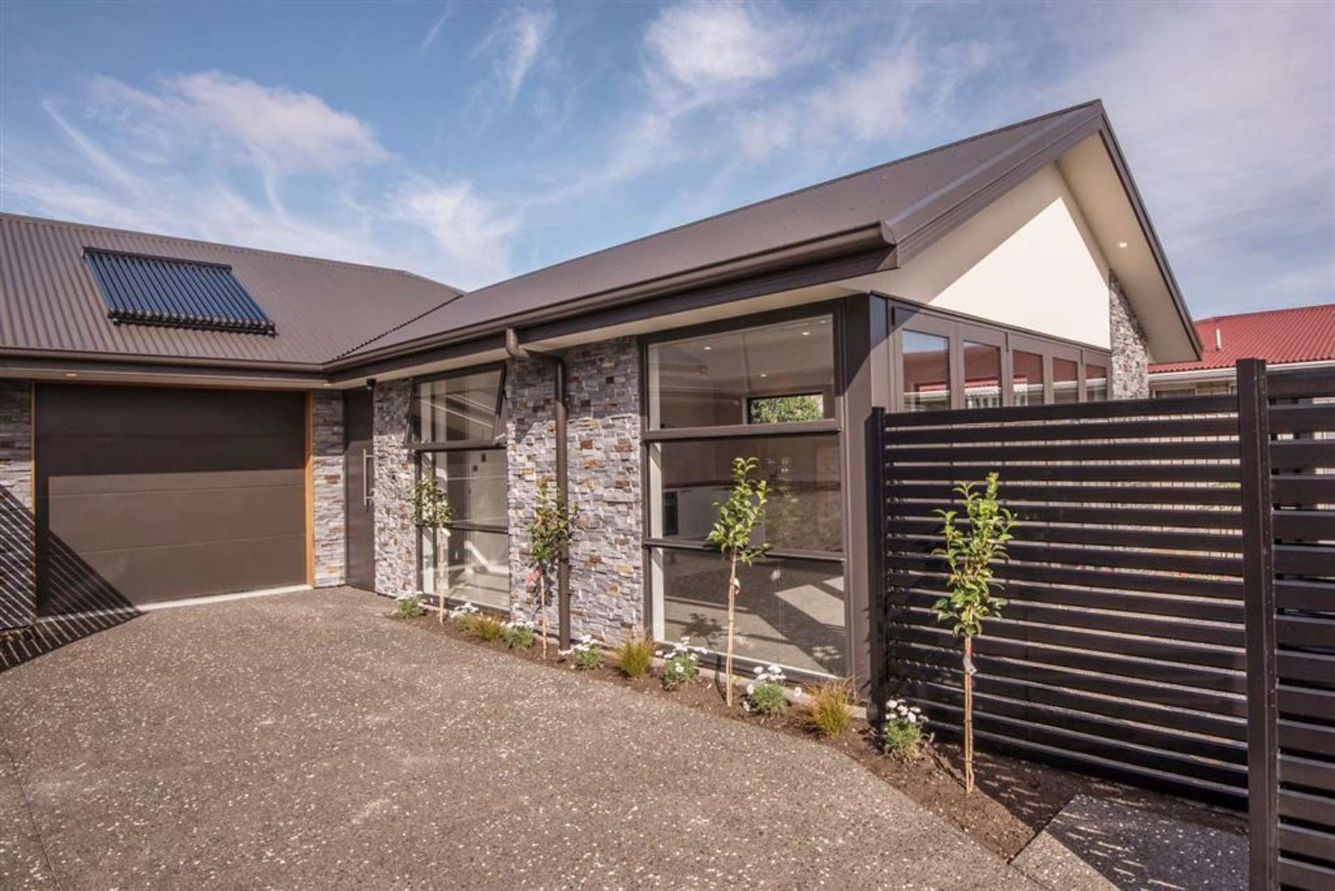 2/71 Proctor Street Papanui_0