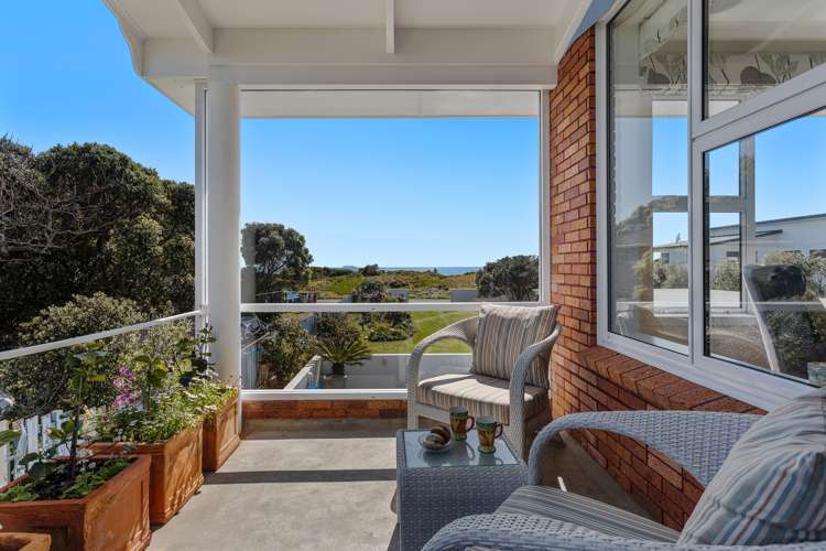 352 Ocean Road Ohope_10