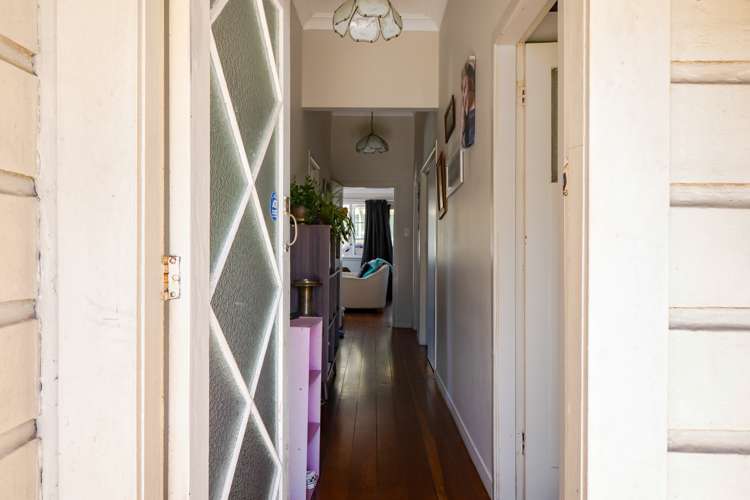 1277 Egmont Road Egmont Village_45