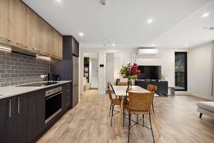 103/98 Gorge Road Queenstown_16