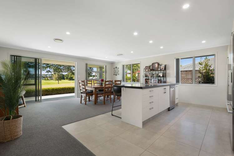 12 Turnberry Close, RD 2 Katikati_2