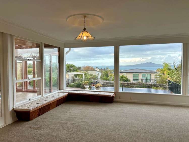 129 East Coast Road Castor Bay_1