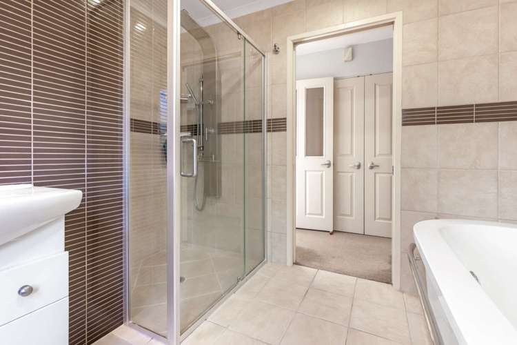 8 Piha Close Papamoa_17