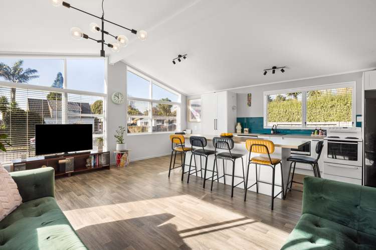 10 Awanui Place Welcome Bay_1