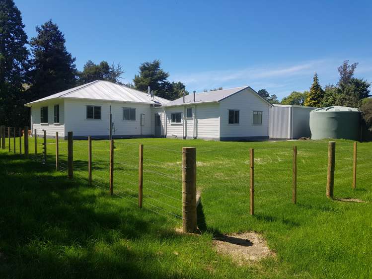 1249 Lakeside Road Milton_18